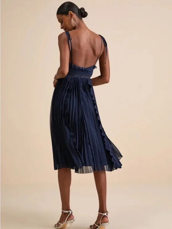 Lulus Dress Never A Dull Moment Navy Tie-Strap Pleated Midi Women’s Size XS NWT - Picture 2 of 14